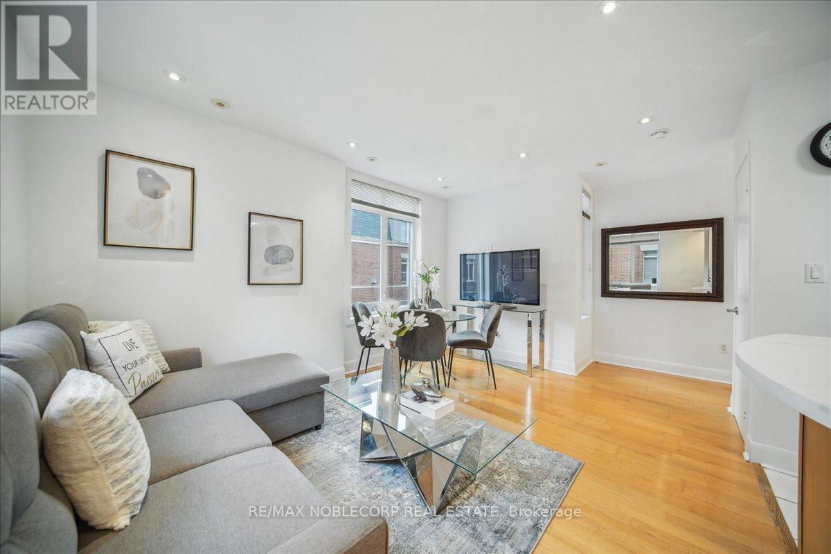 352 - 415 Jarvis Street, Toronto, Ontario  M4Y 3C1 - Photo 14 - C12179501