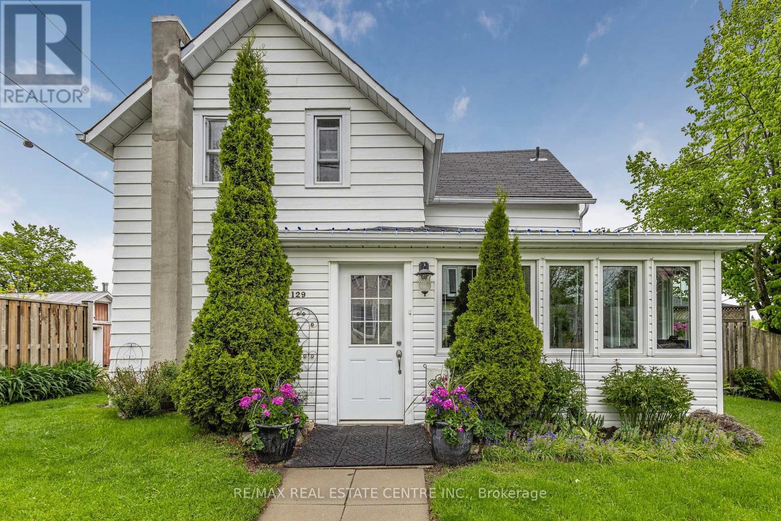 129 Dufferin Street, Shelburne, Ontario  L9V 2Z1 - Photo 2 - X12179181
