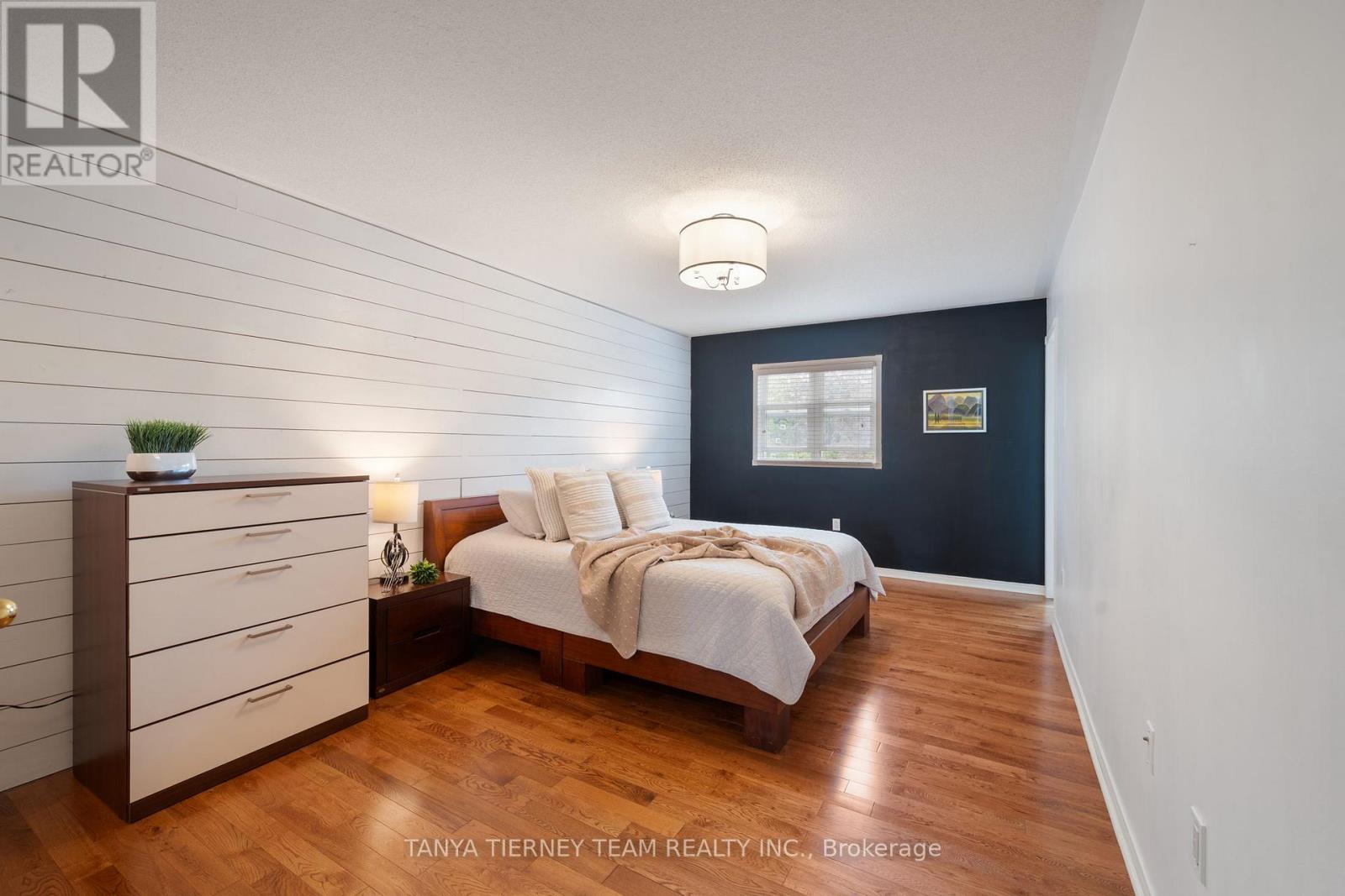 38 Wells Crescent, Whitby, Ontario  L1M 1C9 - Photo 17 - E12179485