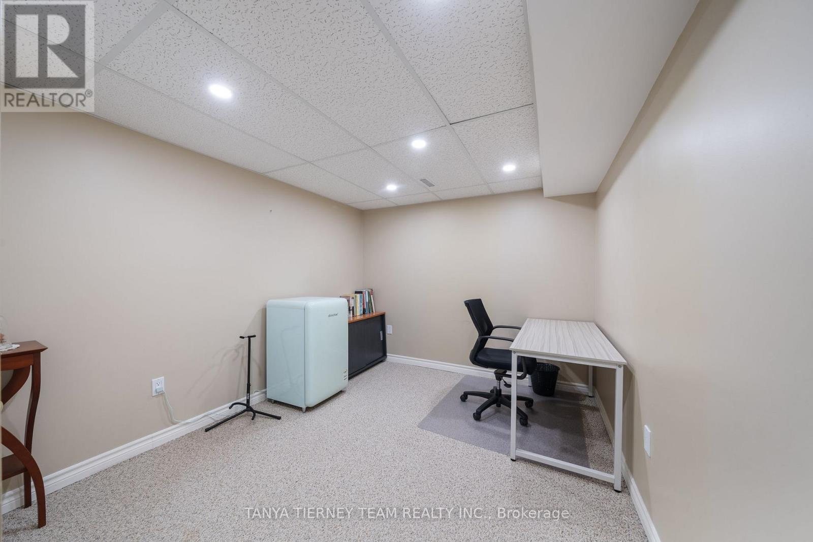 38 Wells Crescent, Whitby, Ontario  L1M 1C9 - Photo 26 - E12179485