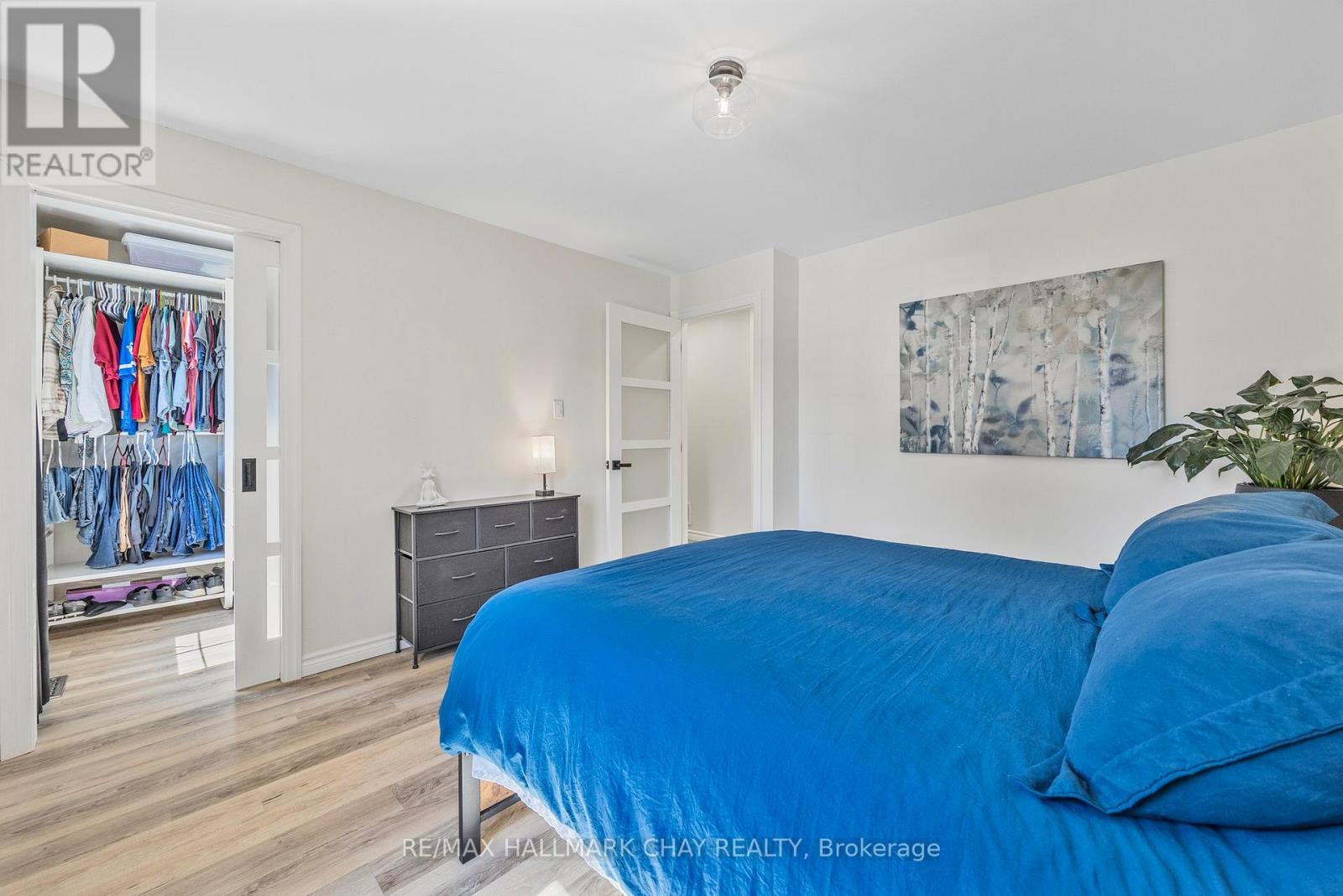 23 Mccarthy Crescent, Essa, Ontario  L3W 0J3 - Photo 14 - N12179520