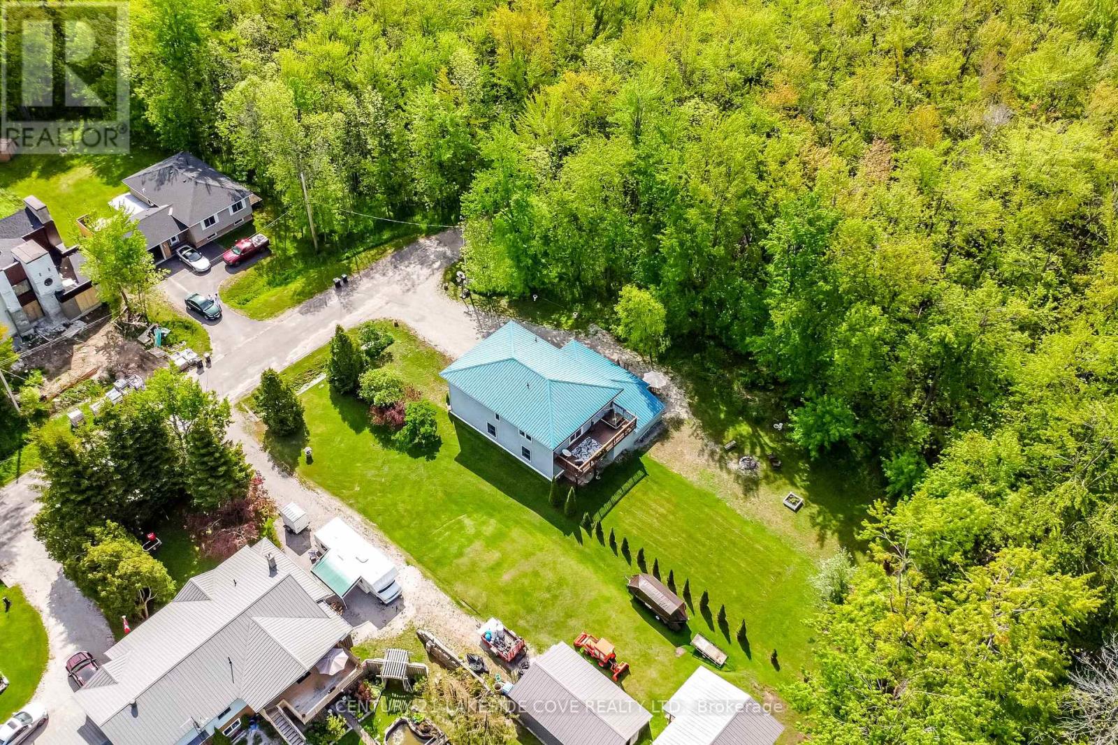 3976 Woodland Drive, Ramara, Ontario  L3V 6H7 - Photo 42 - S12179454