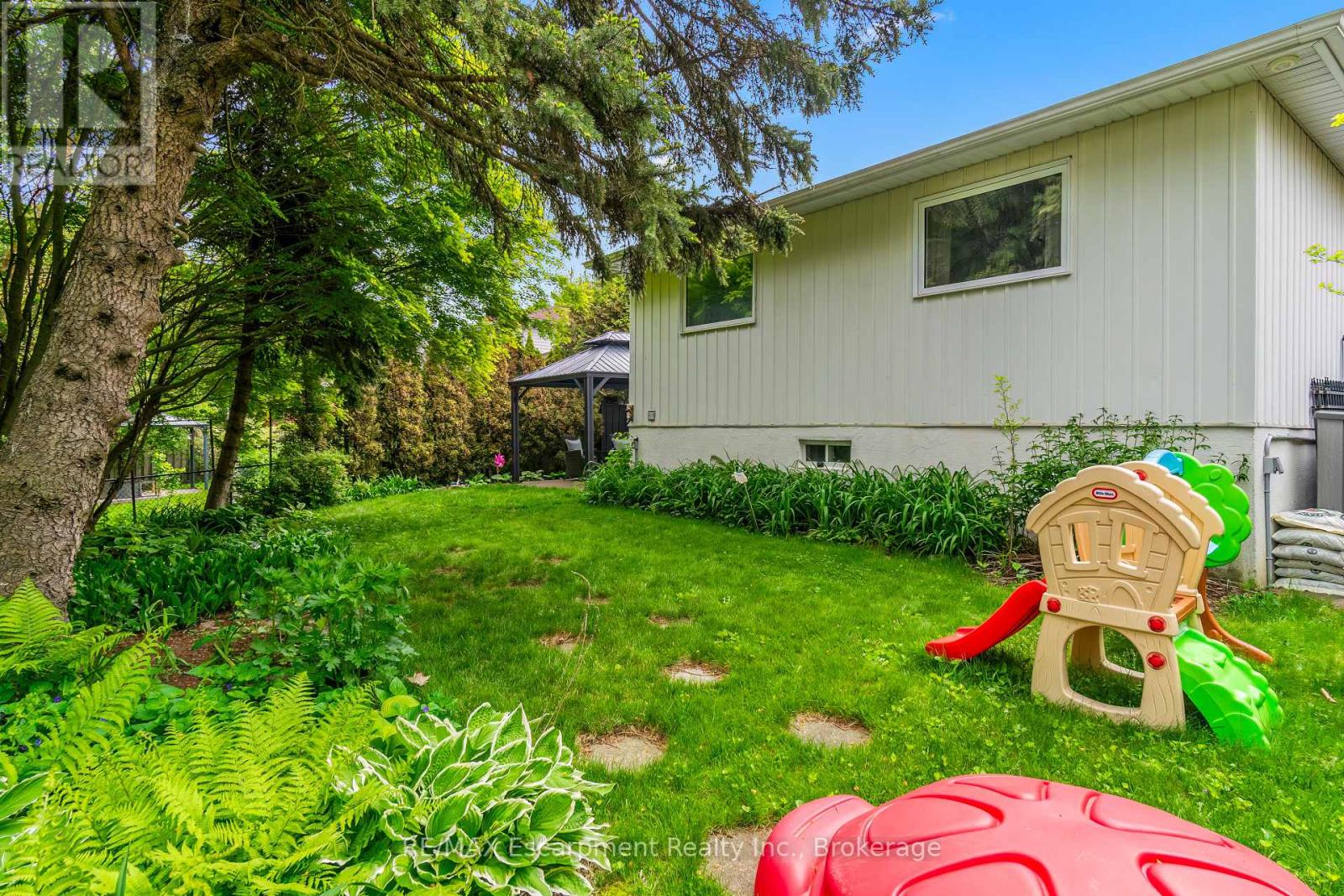 2365 Devon Road, Oakville, Ontario  L6J 5R6 - Photo 32 - W12094092