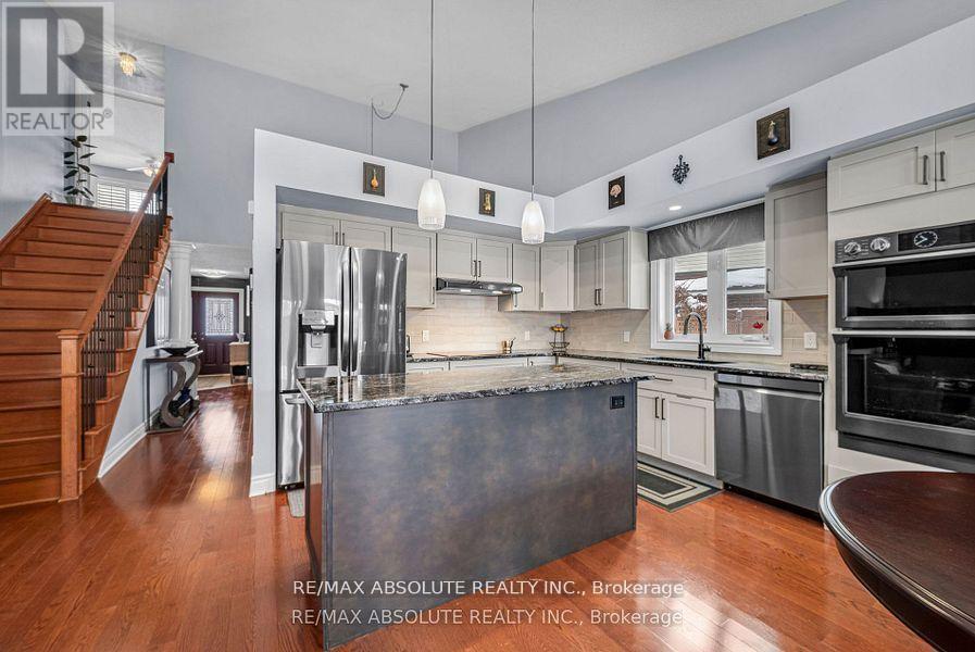 48 Settler's Ridge Way, Ottawa, Ontario  K2J 4V2 - Photo 10 - X12179632