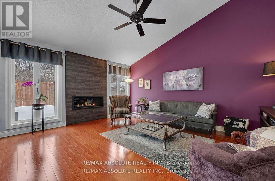 48 Settler's Ridge Way, Ottawa, Ontario  K2J 4V2 - Photo 17 - X12179632