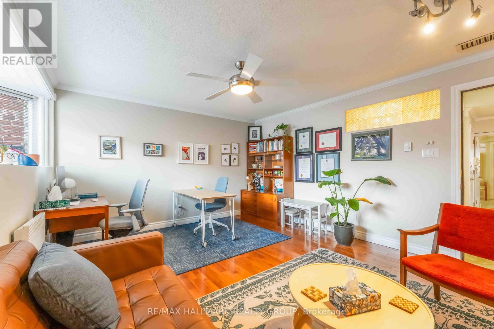 201 - 117 Murray Street, Ottawa, Ontario  K1N 5M5 - Photo 11 - X12179637