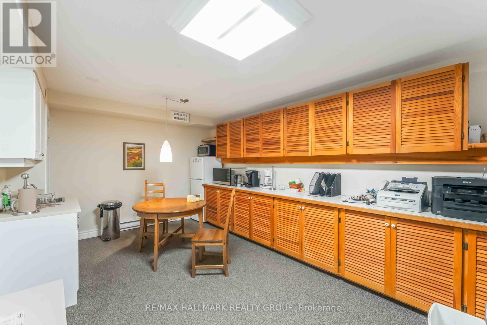 201 - 117 Murray Street, Ottawa, Ontario  K1N 5M5 - Photo 17 - X12179637