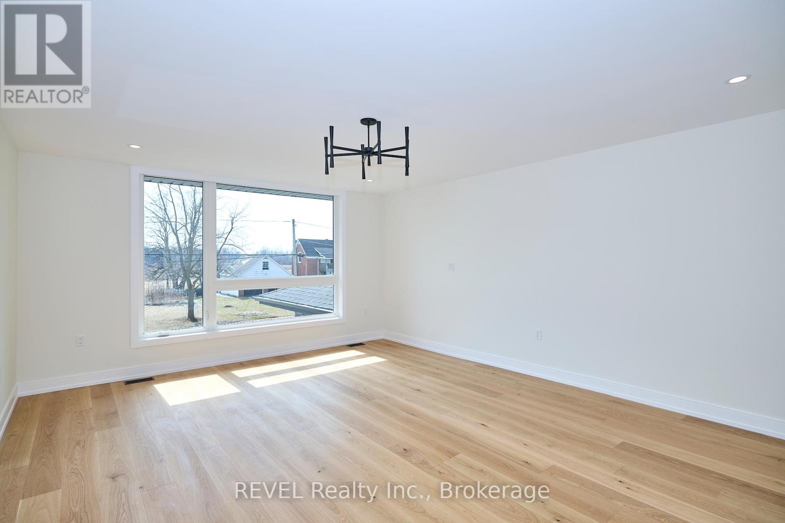 95 Port Robinson Road, Pelham, Ontario  L3B 5N5 - Photo 30 - X12179644