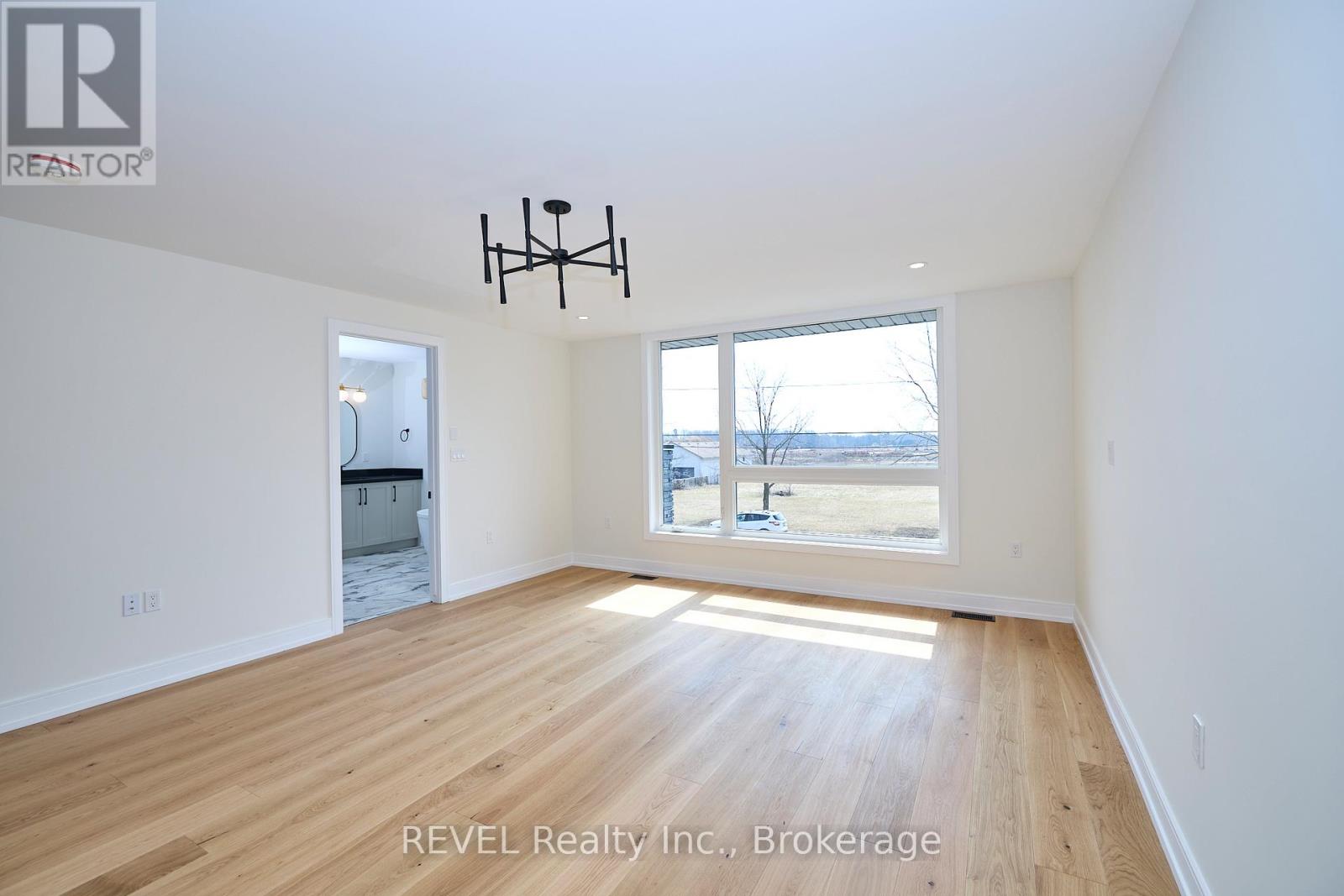 95 Port Robinson Road, Pelham, Ontario  L3B 5N5 - Photo 32 - X12179644