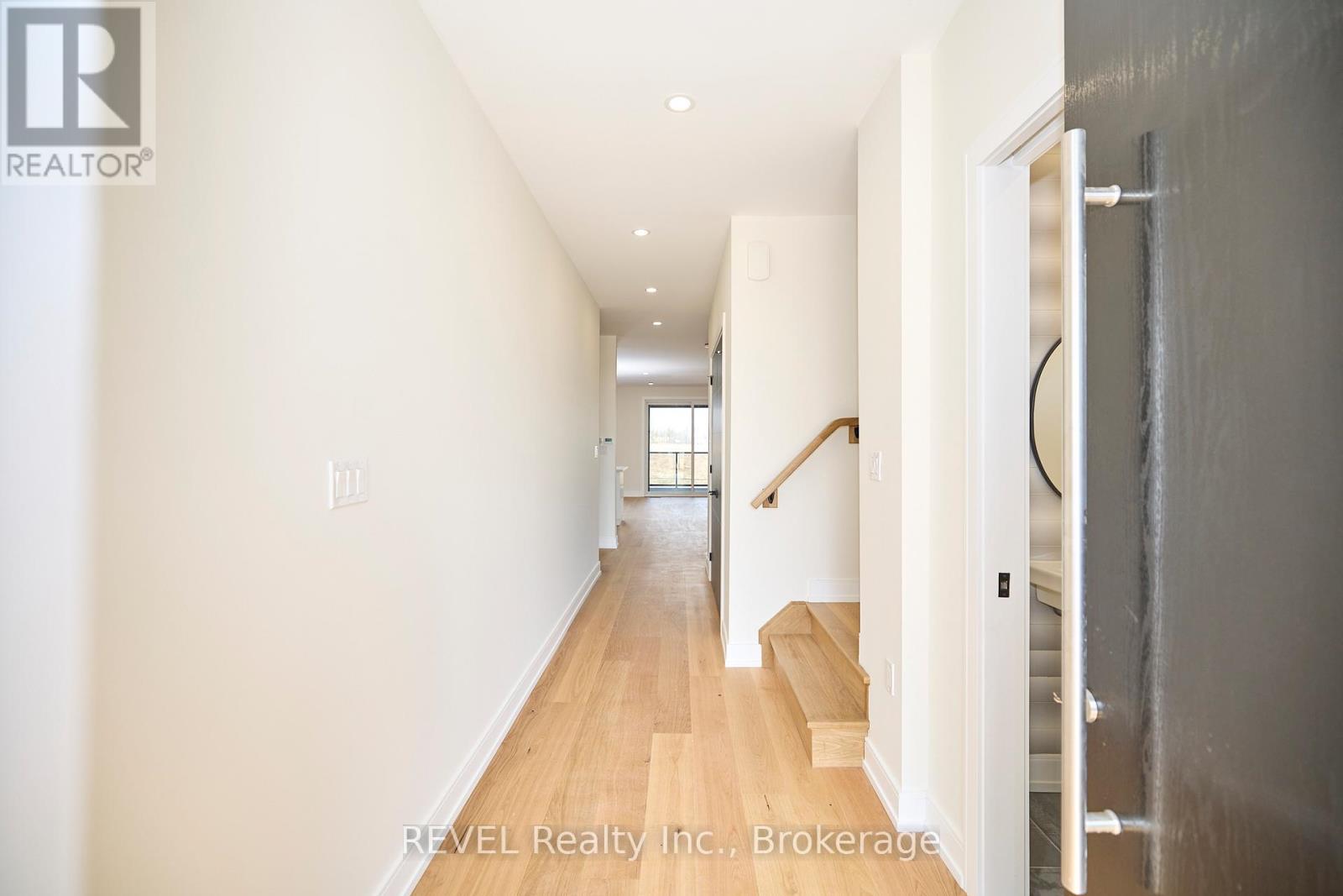 Property at 95 PORT ROBINSON ROAD image 4