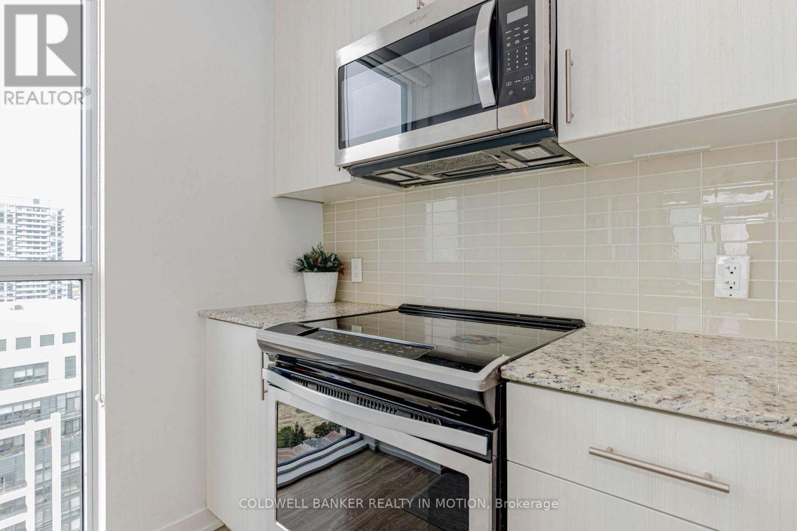 3212 - 4055 Parkside Village Drive, Mississauga (City Centre), Ontario  L5B 0K2 - Photo 11 - W12179406