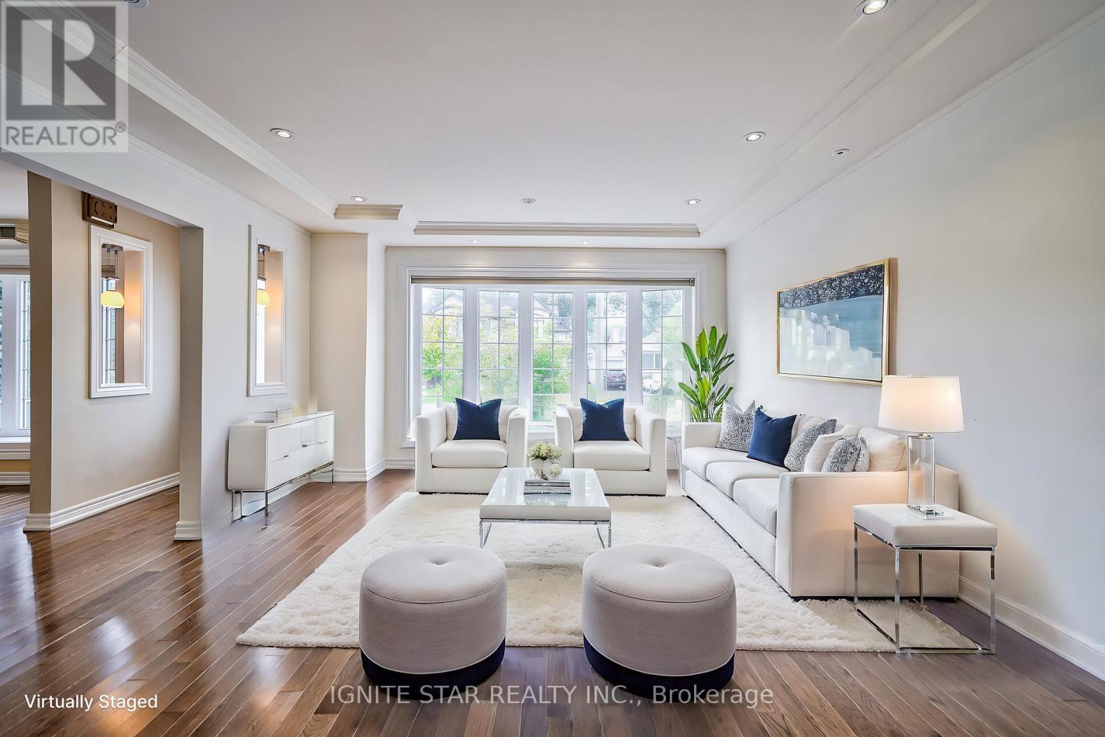 580 ARBOR ROAD, Mississauga, Ontario