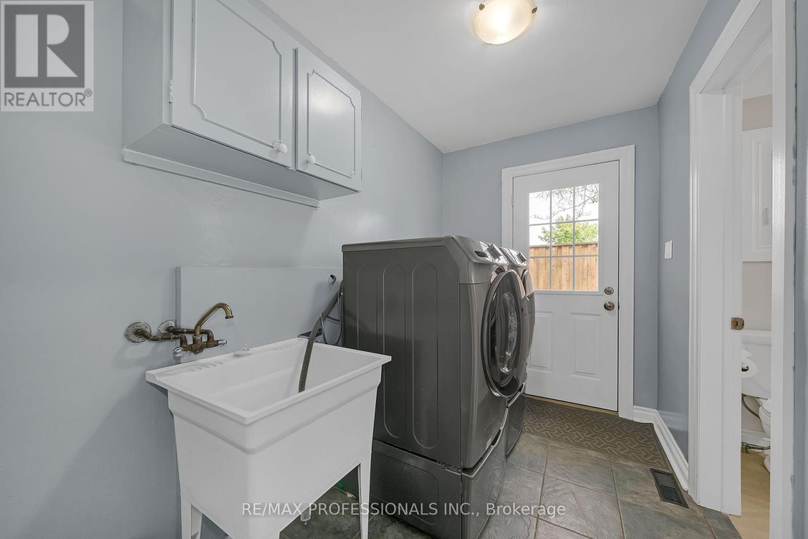 3561 Haven Glenn, Mississauga (Applewood), Ontario  L4X 1X6 - Photo 23 - W12179504