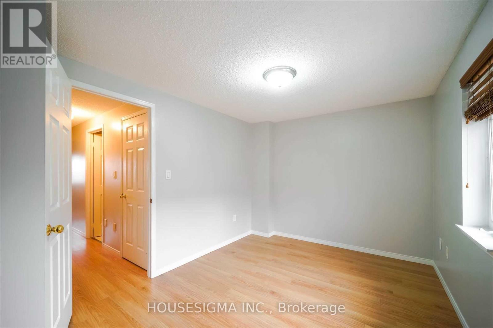21 - 80 Strathaven Drive, Mississauga, Ontario  L5R 3V9 - Photo 13 - W12179540
