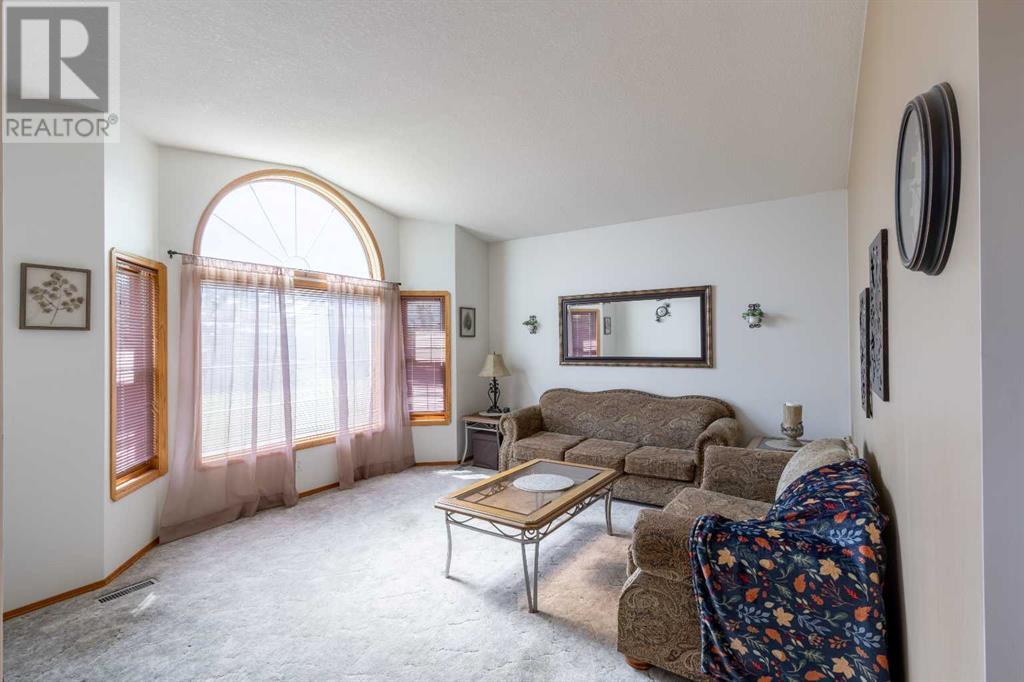 240 Harris Road, Taber, Alberta  T1G 2E4 - Photo 4 - A2224980
