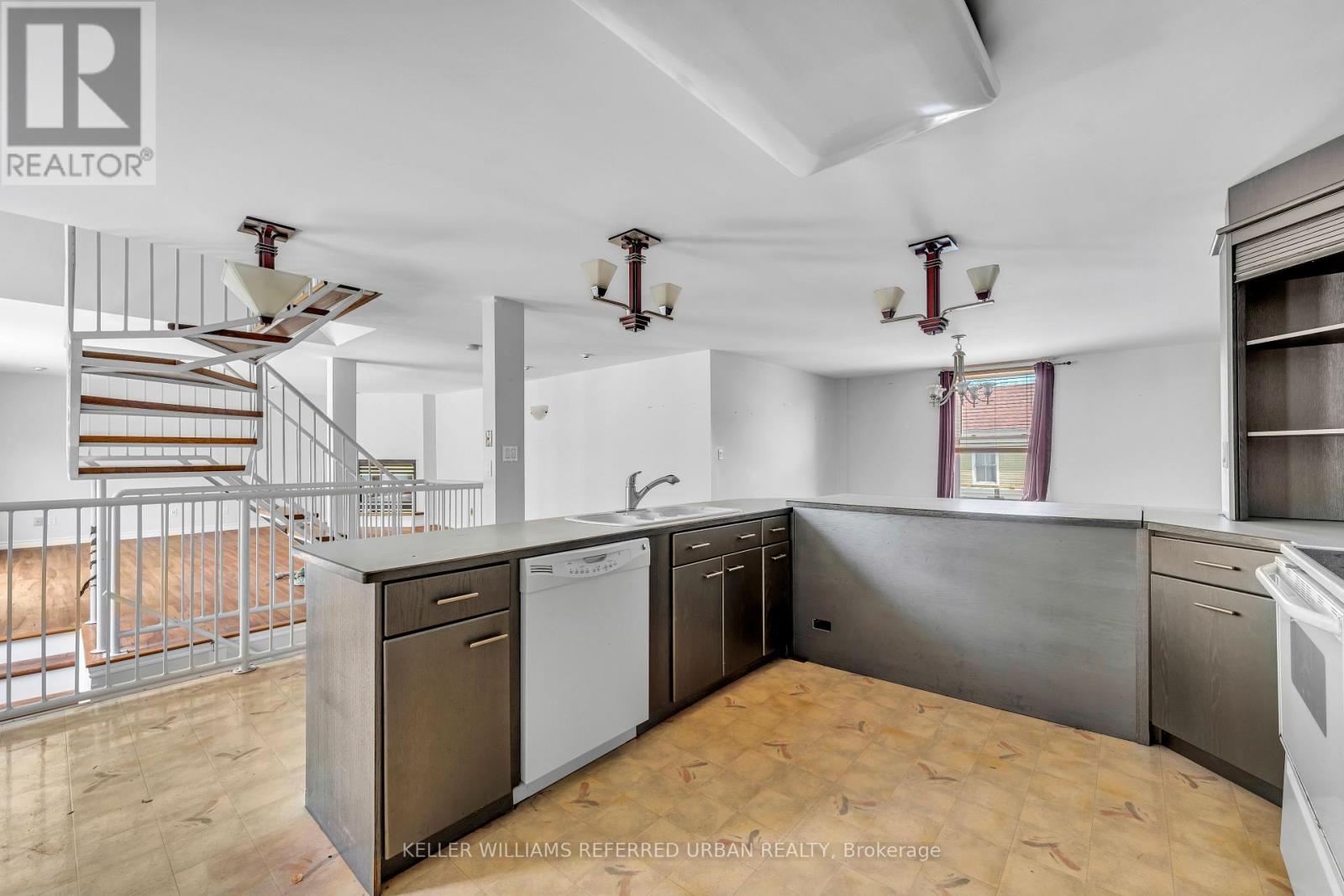 319 Division Street, Cobourg, Ontario  K9A 3R4 - Photo 21 - X12179473