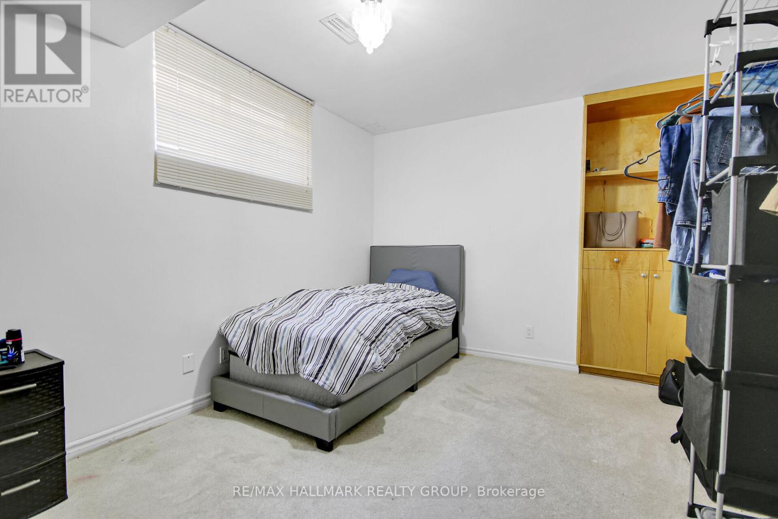 206 Annapolis Circle, Ottawa, Ontario  K1V 1Y9 - Photo 40 - X12179437