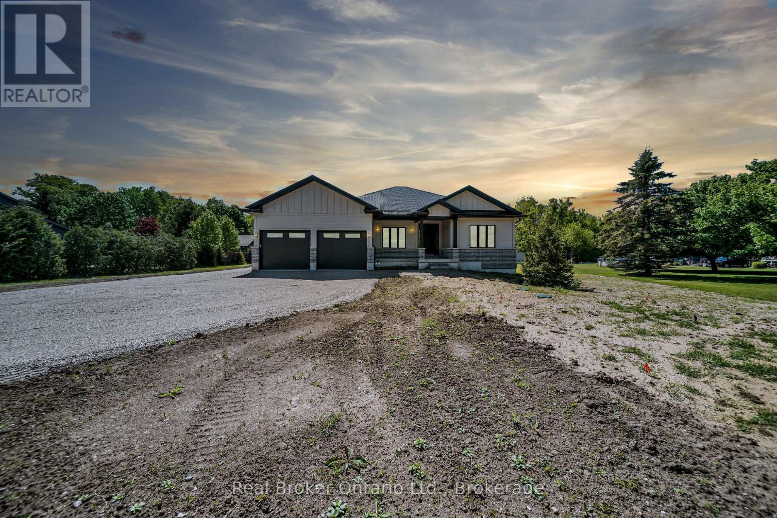 8357 GOOSEMARSH LINE, Lambton Shores, Ontario