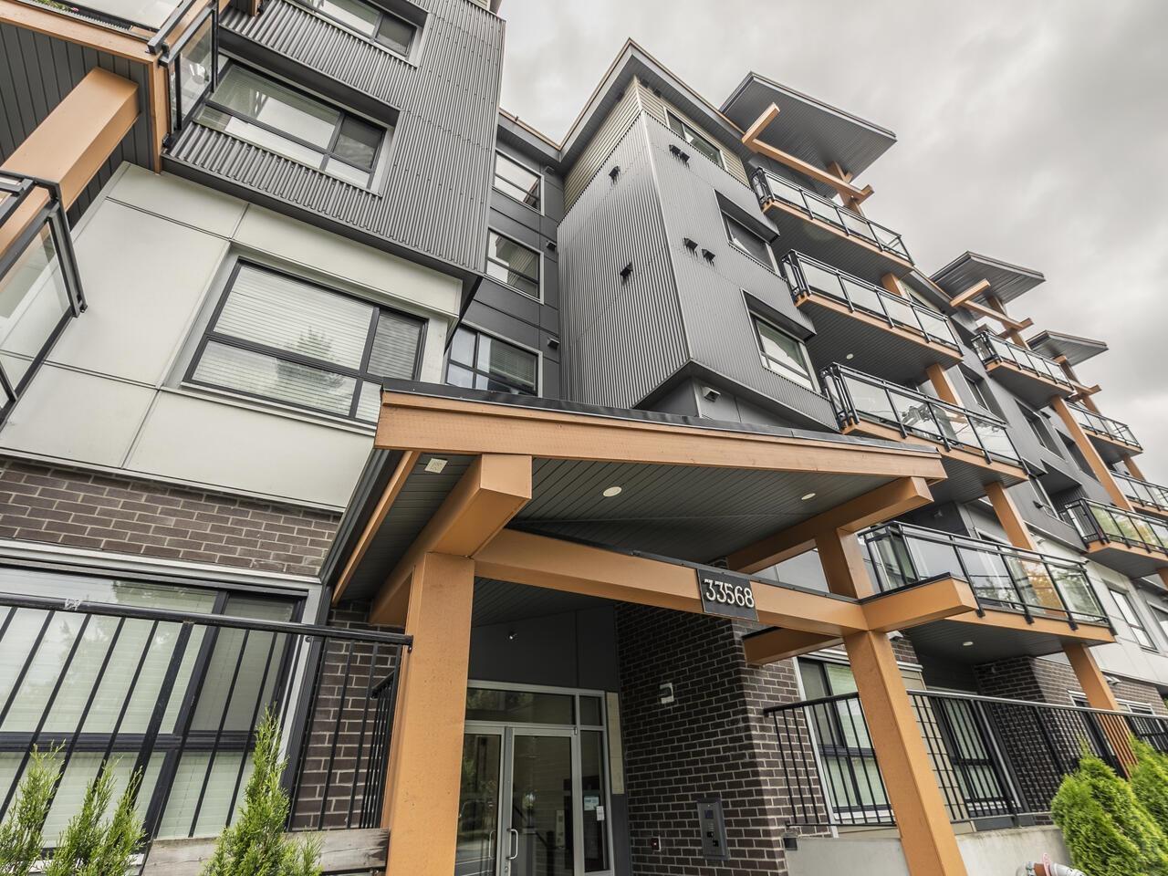 509 33568 George Ferguson Way, Abbotsford, British Columbia  V2S 0M3 - Photo 2 - R3003008