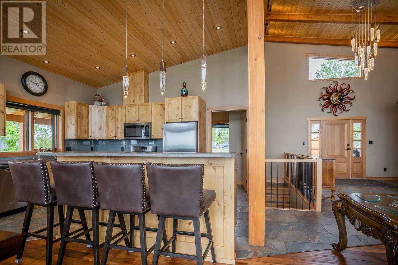 21 Point Road, Green Lake, British Columbia  V0K 2K2 - Photo 18 - R3008396