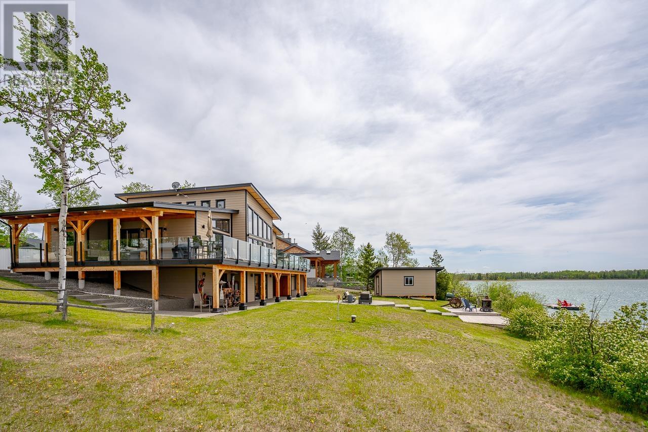 Property at 21 POINT ROAD image 3