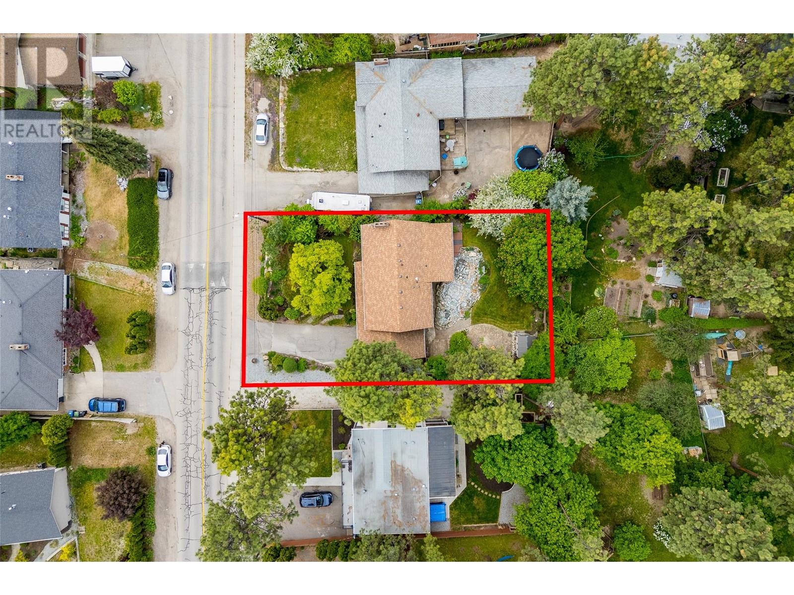 12 Caramillo Road, Kelowna, British Columbia  V1V 1B1 - Photo 6 - 10347550