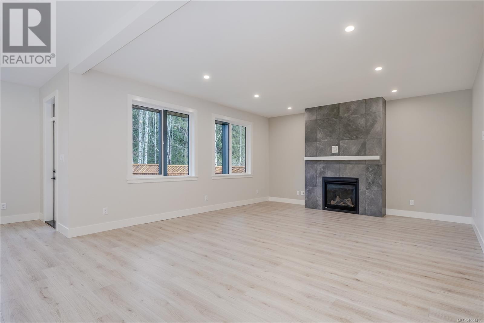 Property at 2645 Forest Edge Rd image 2