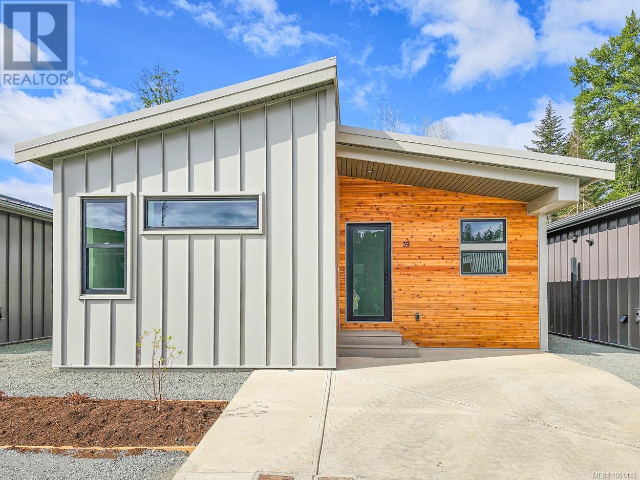 39 3025 Royston Rd, Cumberland, British Columbia  V0R 1S0 - Photo 1 - 1001446