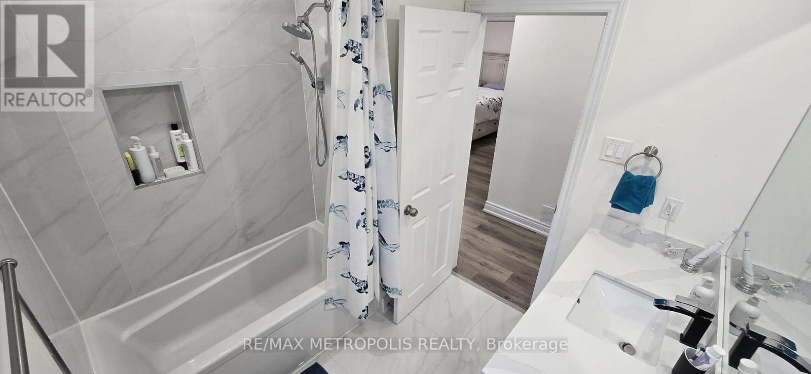 23 Alanbury Crescent, Toronto, Ontario  M1J 2Y3 - Photo 16 - E12179590