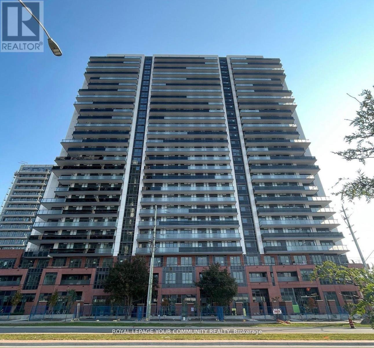 917 - 2545 SIMCOE STREET N, Oshawa, Ontario