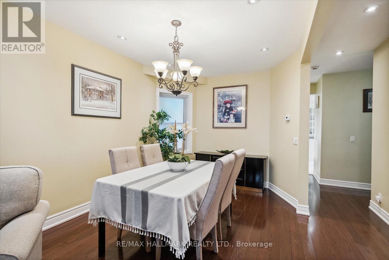 214 Woodbine Avenue, Toronto, Ontario  M4L 3P2 - Photo 10 - E12179606