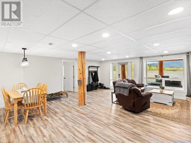 947 Takhini River Road, Whitehorse North, Yukon  Y1A 7A2 - Photo 44 - 16505