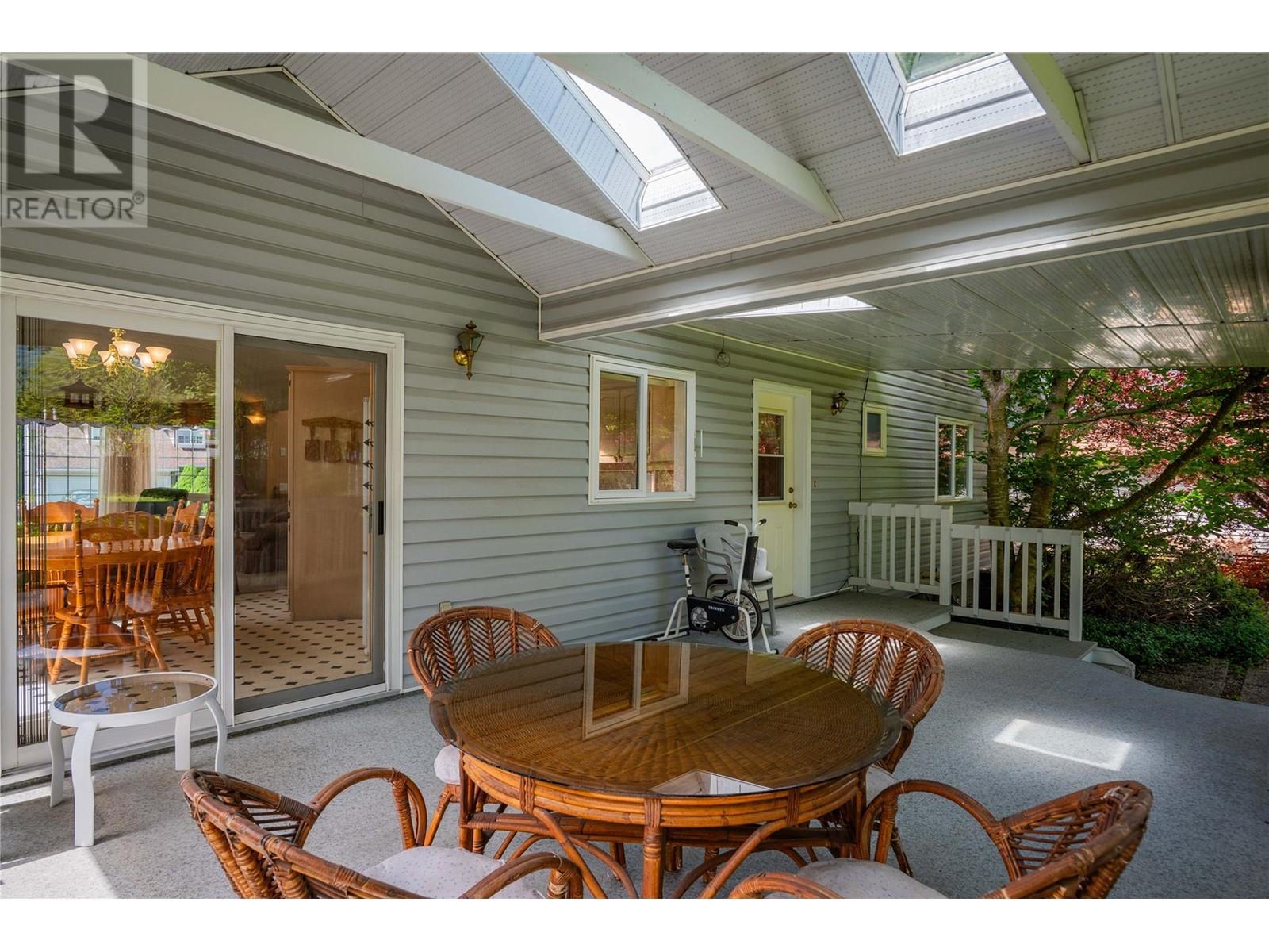 Property at 2718 Fir Drive image 5