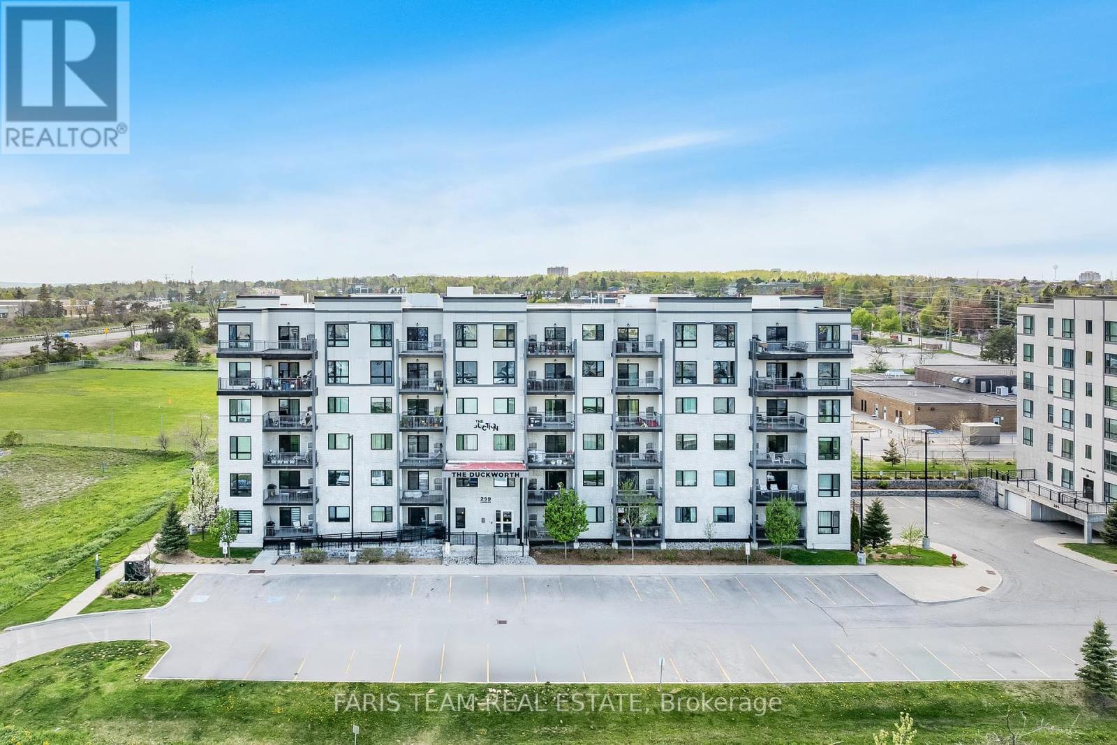 206 - 299 Cundles Road E, Barrie, Ontario  L4M 0K9 - Photo 1 - S12179638