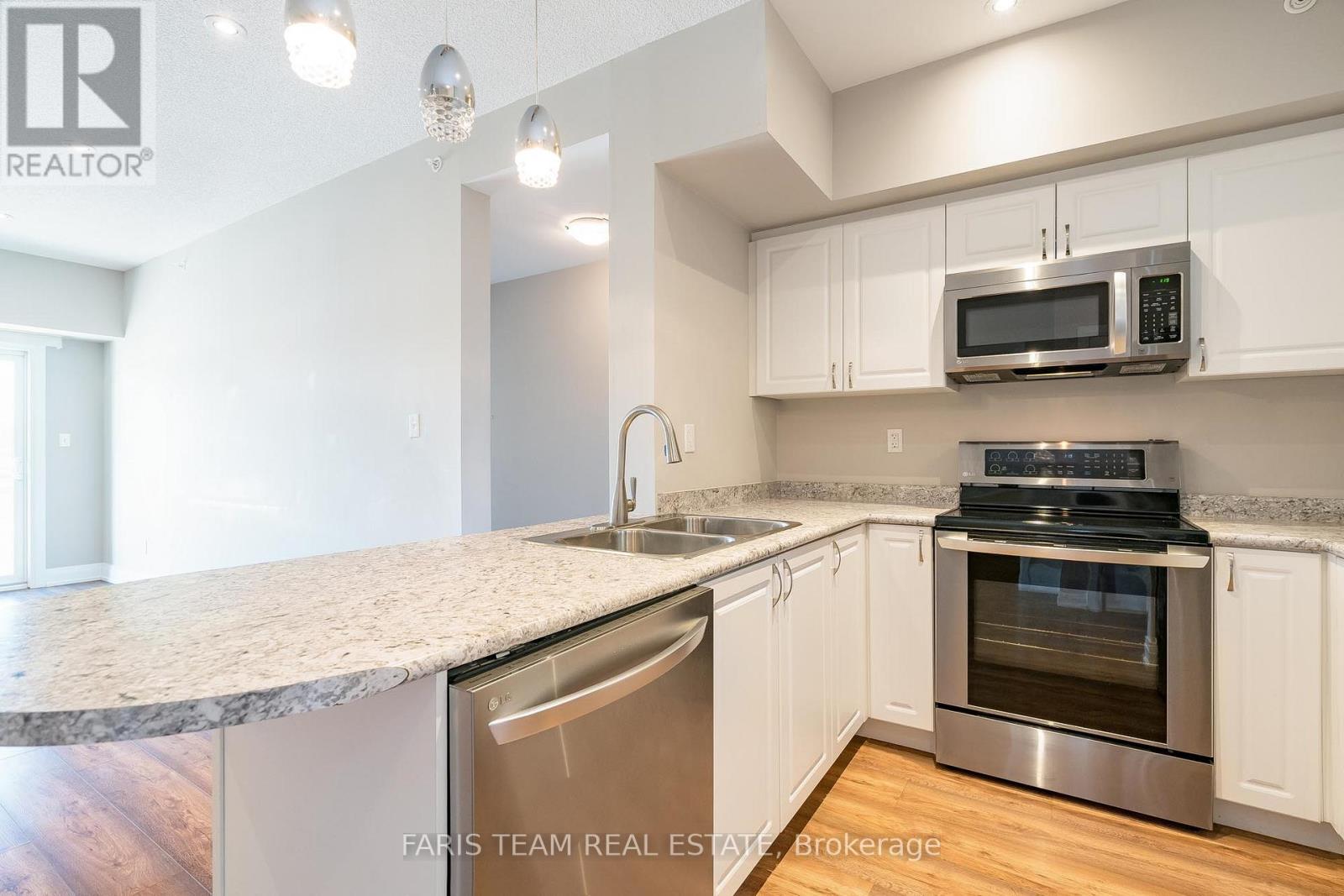 206 - 299 Cundles Road E, Barrie, Ontario  L4M 0K9 - Photo 8 - S12179638