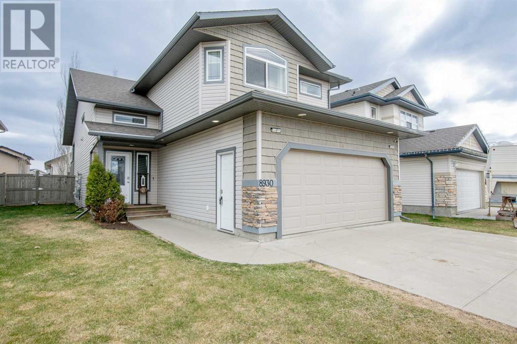 Property at 8930 95 Avenue image 1