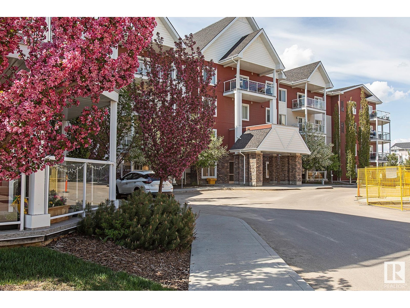 #405 2229 44 Av Nw, Edmonton, Alberta  T6T 0W6 - Photo 4 - E4438939