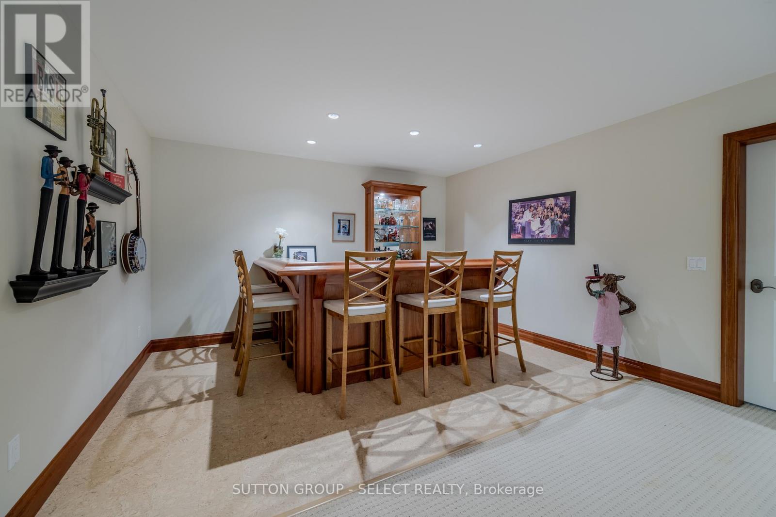 613 Eagletrace Drive, London North (North R), Ontario  N6G 0E8 - Photo 36 - X12179786