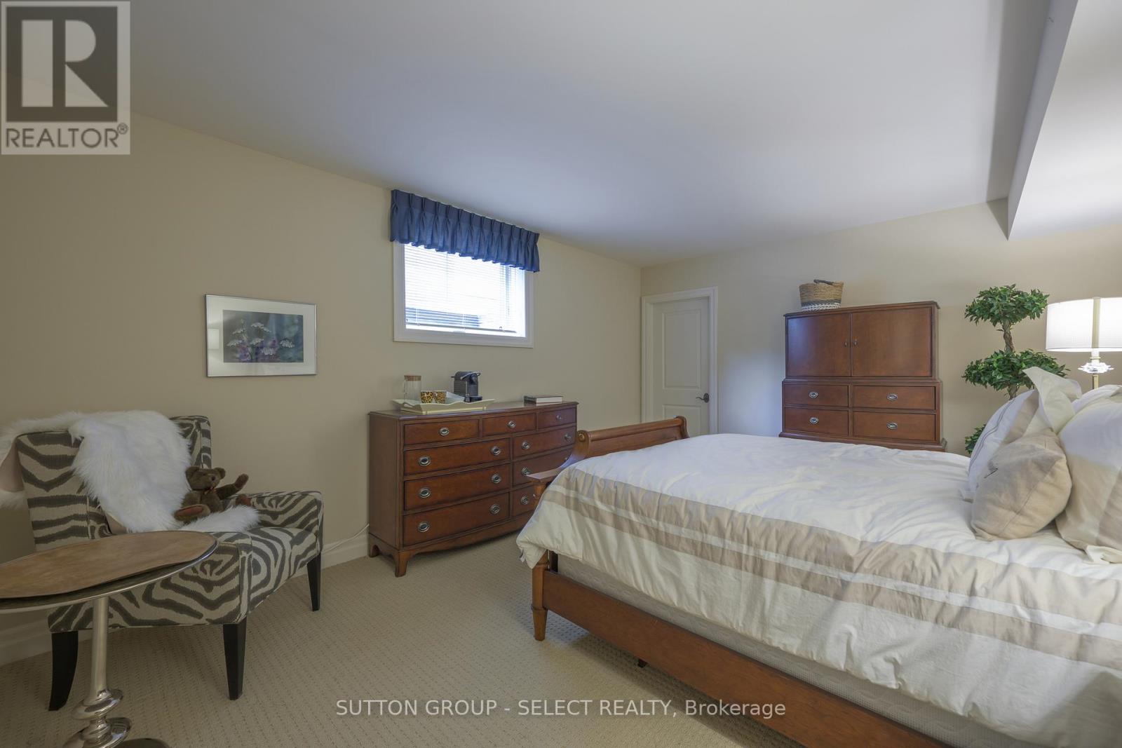 613 Eagletrace Drive, London North (North R), Ontario  N6G 0E8 - Photo 41 - X12179786