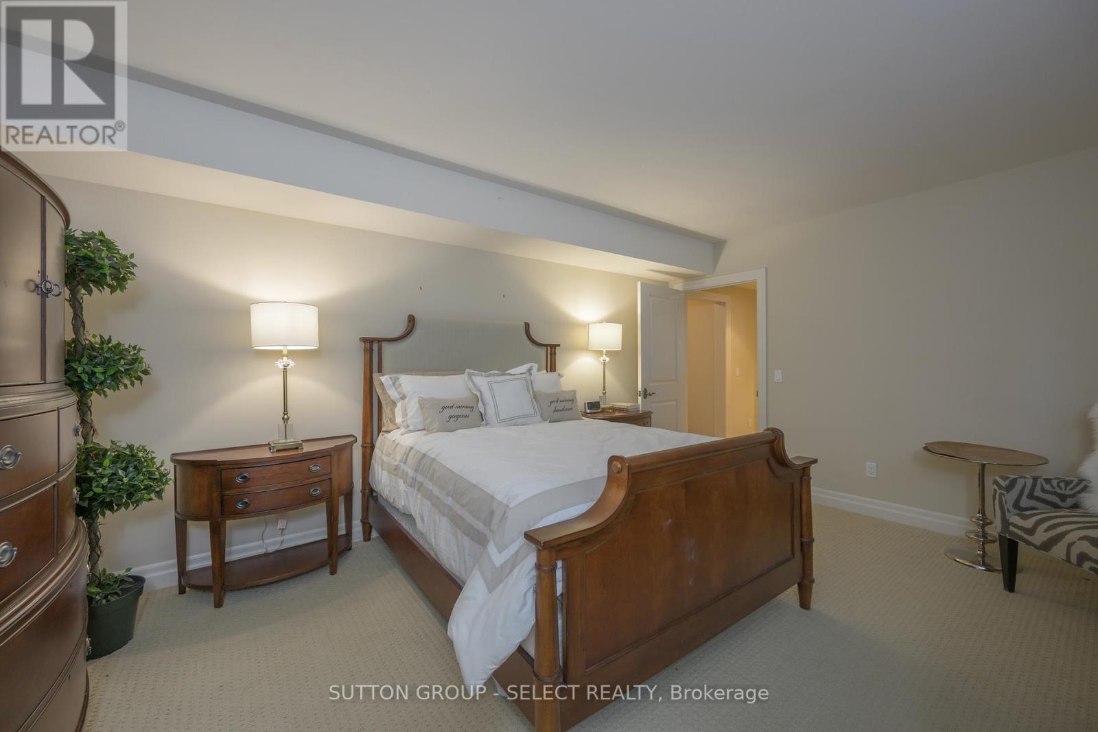 613 Eagletrace Drive, London North (North R), Ontario  N6G 0E8 - Photo 42 - X12179786