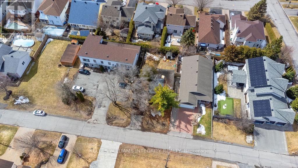924 Beauchamp Avenue, Ottawa, Ontario  K1C 3A8 - Photo 10 - X12179659