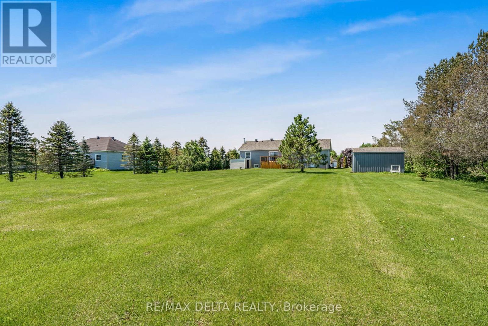 1987 Paul Drive, Clarence-Rockland, Ontario  K0A 1E0 - Photo 30 - X12179704