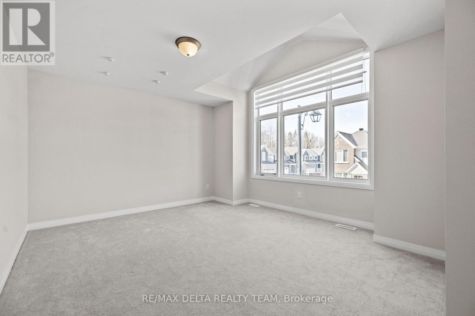 832 Mercier Crescent, Ottawa, Ontario  K1W 0N6 - Photo 22 - X12179802