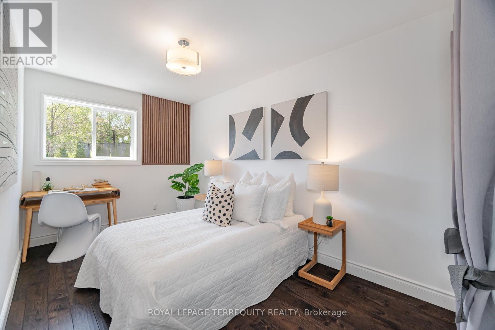 22 Dellbrook Crescent, Toronto, Ontario  M9L 1E2 - Photo 20 - W12179595