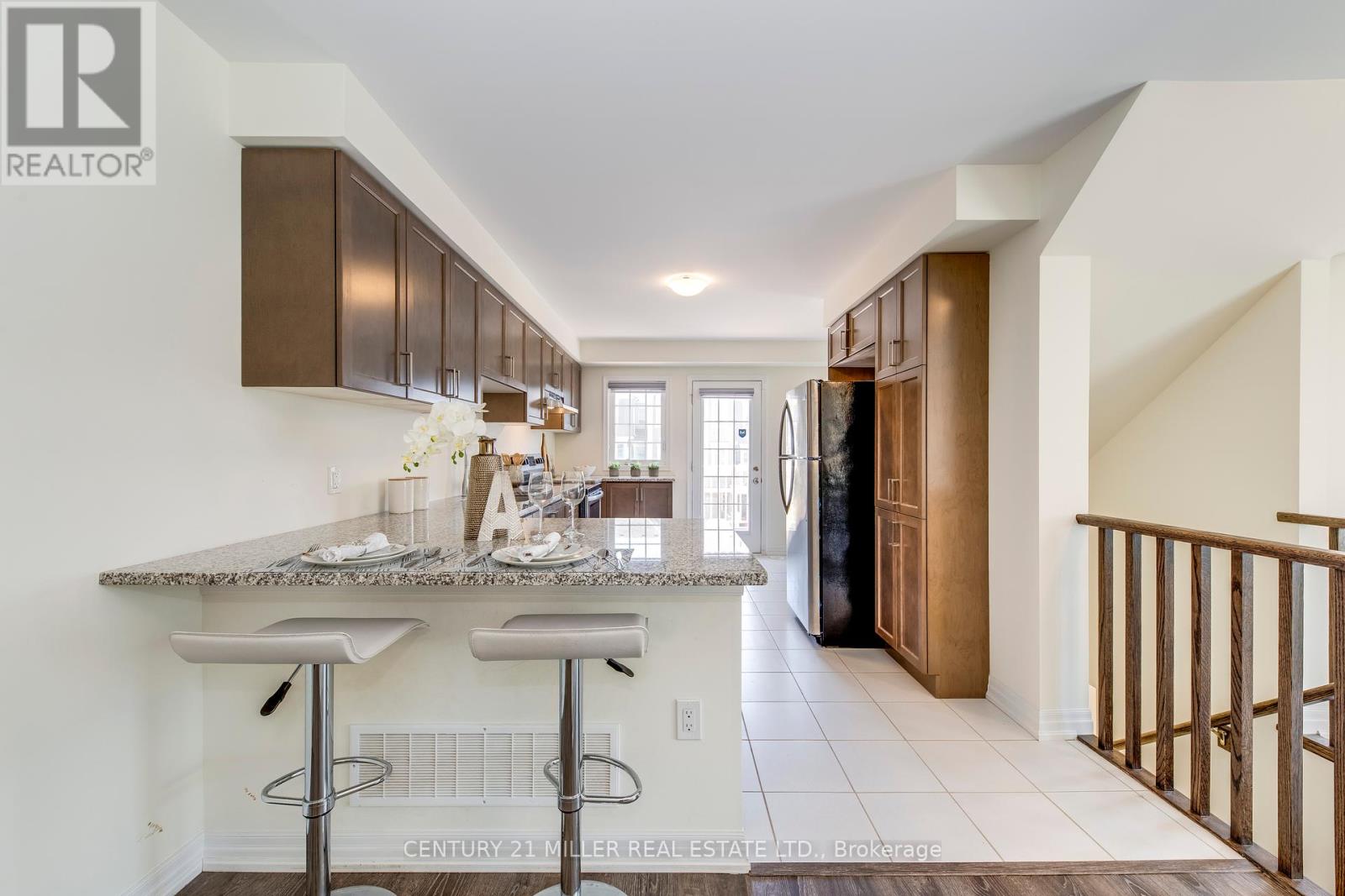 3473 Vernon Powell Drive, Oakville, Ontario  L6H 0X8 - Photo 19 - W12179620