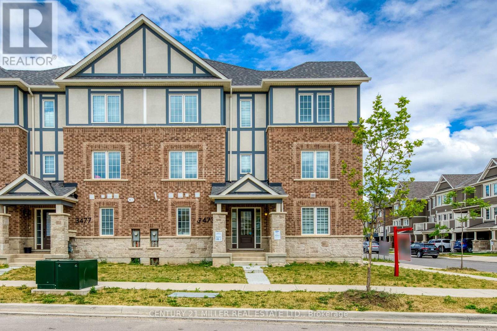 3473 Vernon Powell Drive, Oakville, Ontario  L6H 0X8 - Photo 2 - W12179620