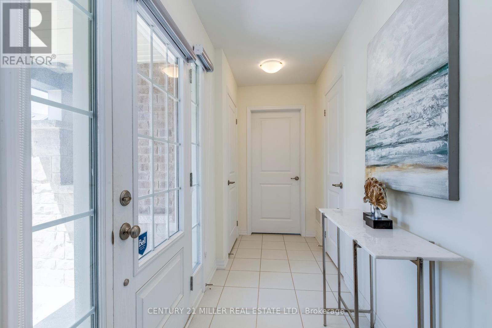 3473 Vernon Powell Drive, Oakville, Ontario  L6H 0X8 - Photo 3 - W12179620