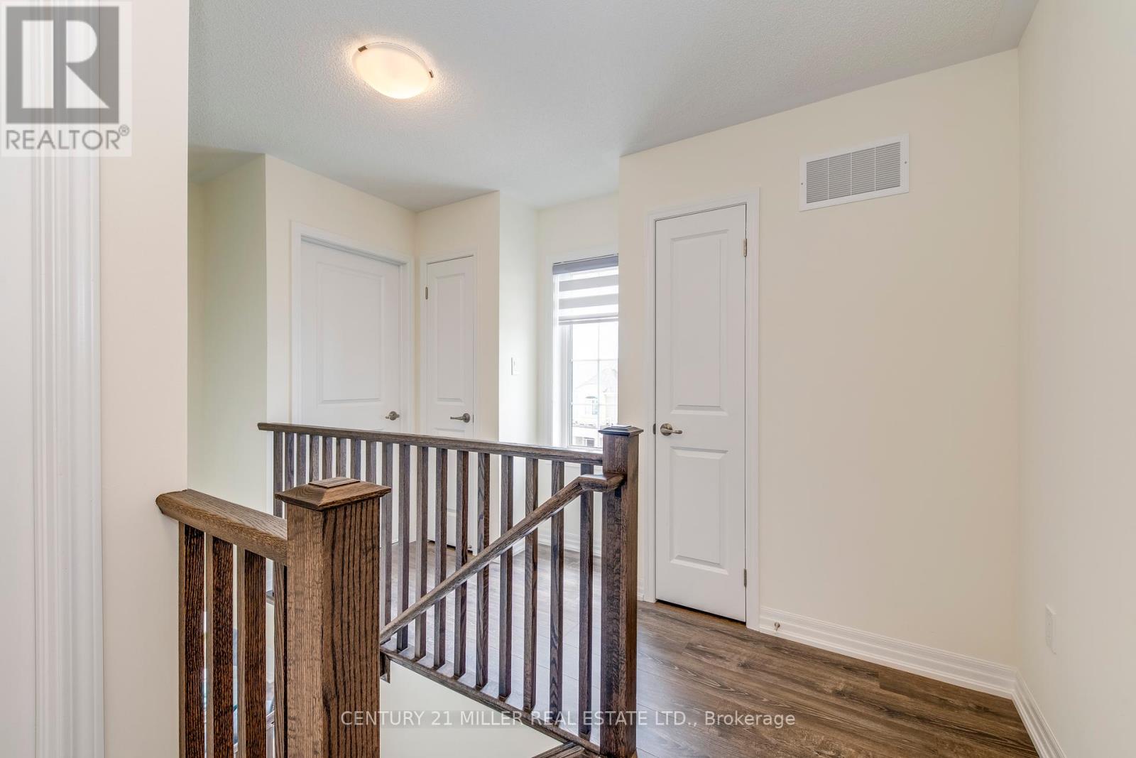 3473 Vernon Powell Drive, Oakville, Ontario  L6H 0X8 - Photo 37 - W12179620
