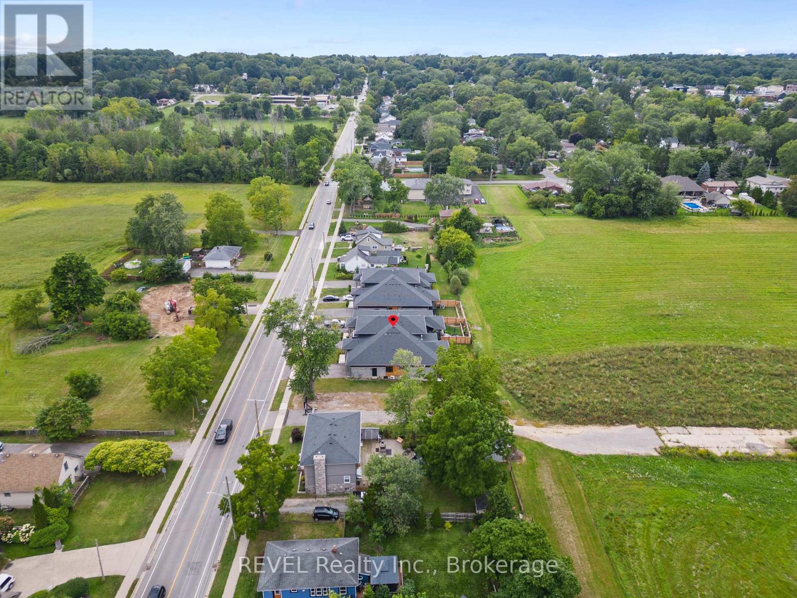 97 Port Robinson Road, Pelham (Fonthill), Ontario  L3B 5N5 - Photo 46 - X12179648