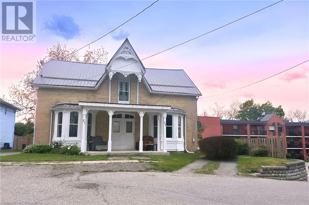 33 BUTE Street, Ayr, Ontario